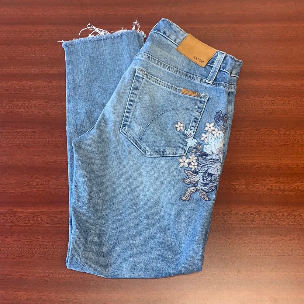 Joe's Jeans Light Blue Cropped Embroidered Ankle Jeans